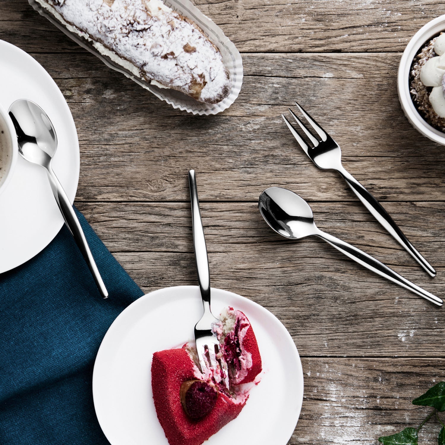 CUBIERTOS ESSENCE X72