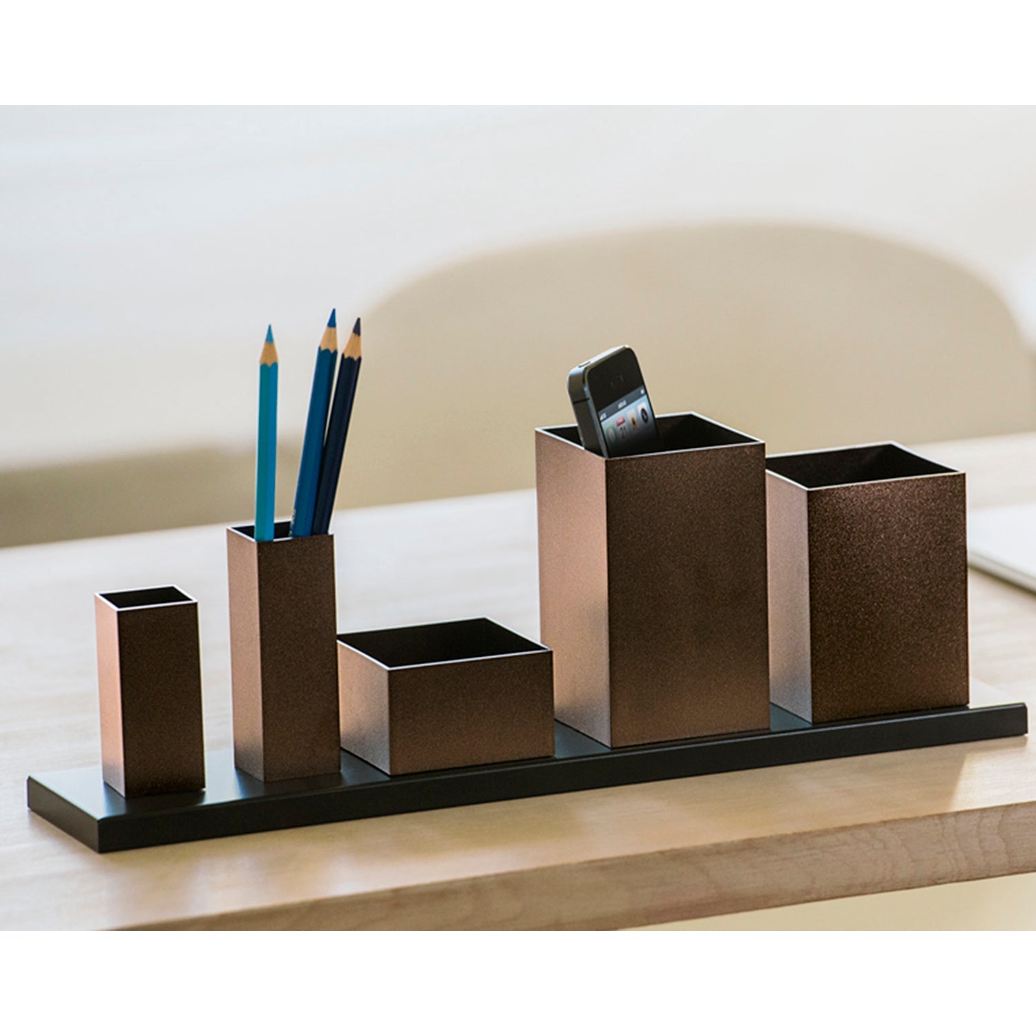 ORGANIZADOR DE OFICINA THEO