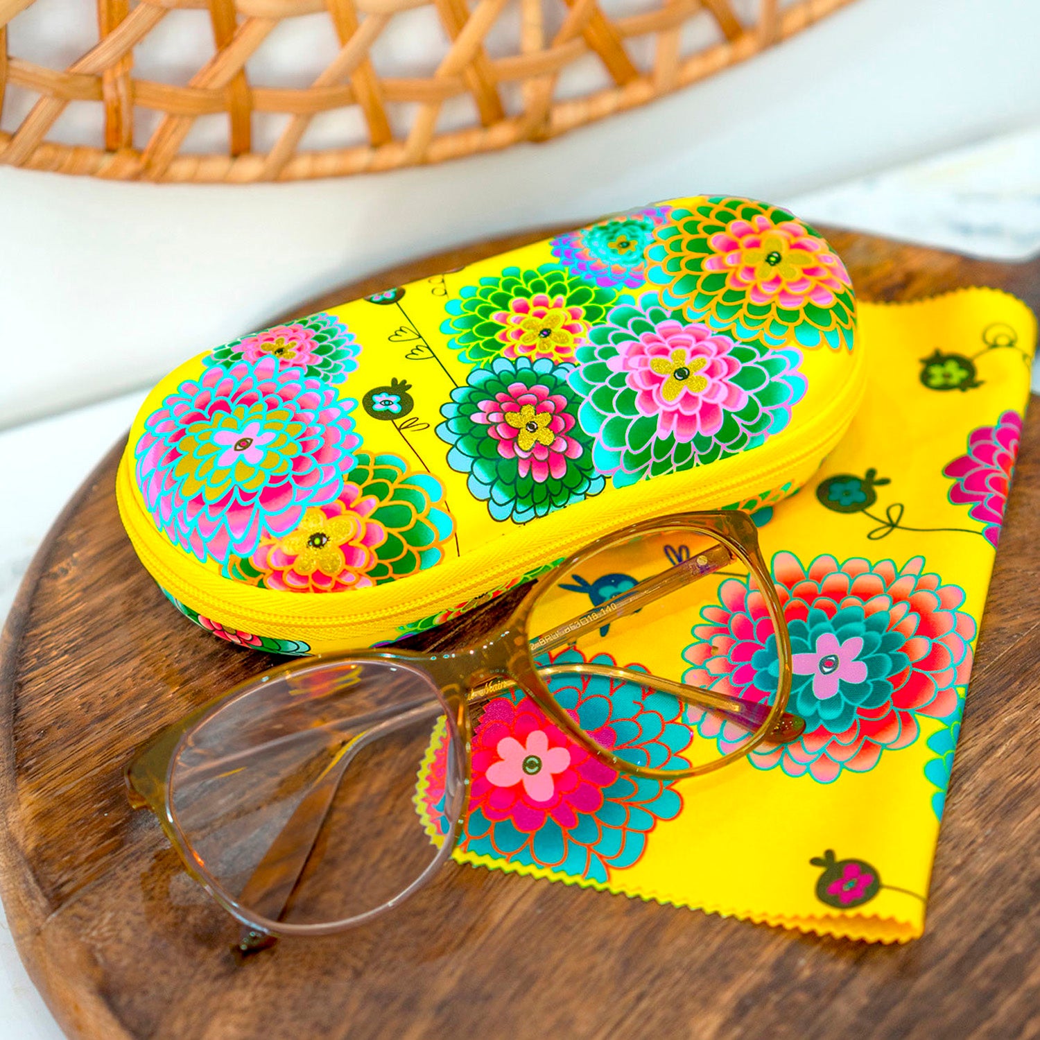 ESTUCHE DE LENTES DAHLIA