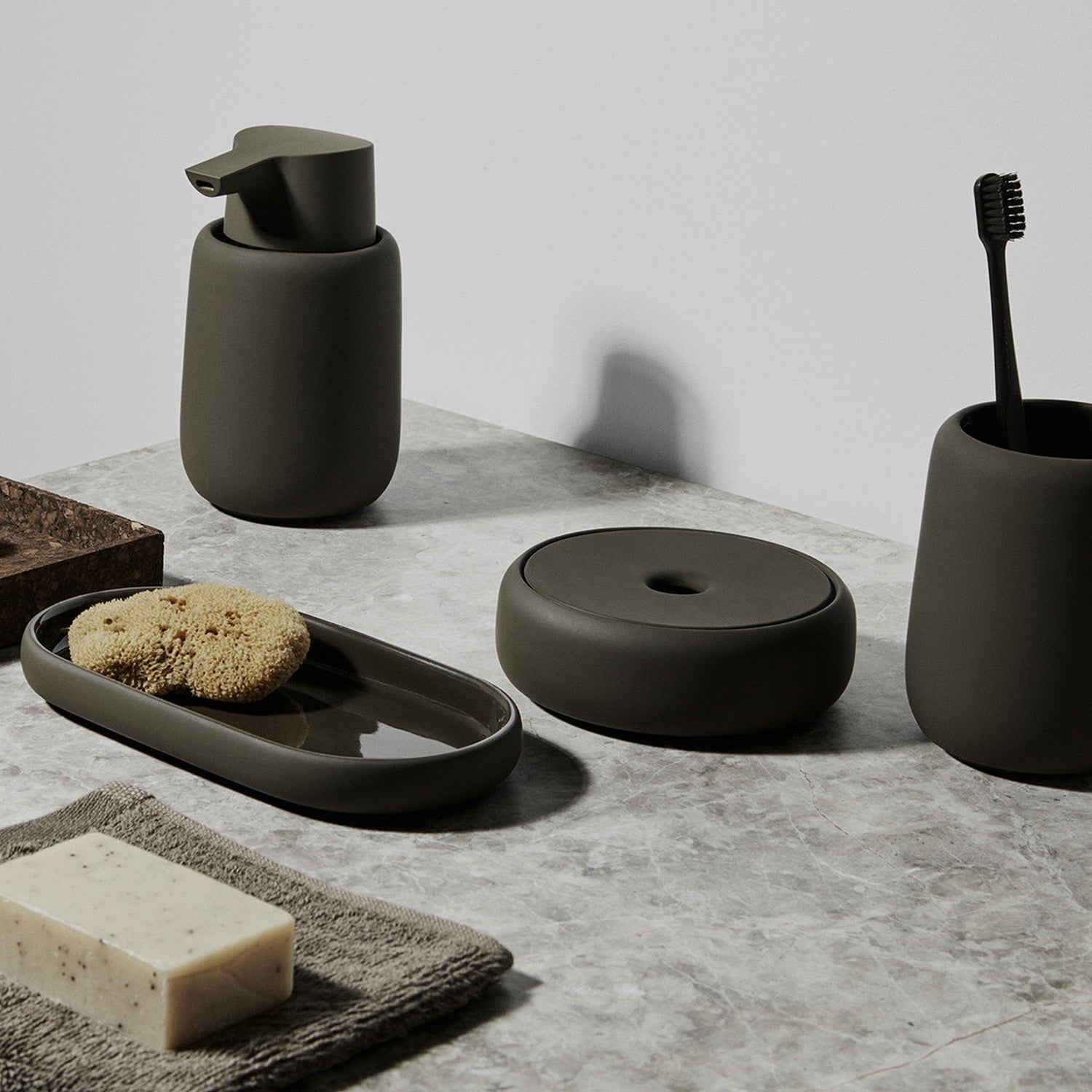 JABONERA VERDE OSCURO