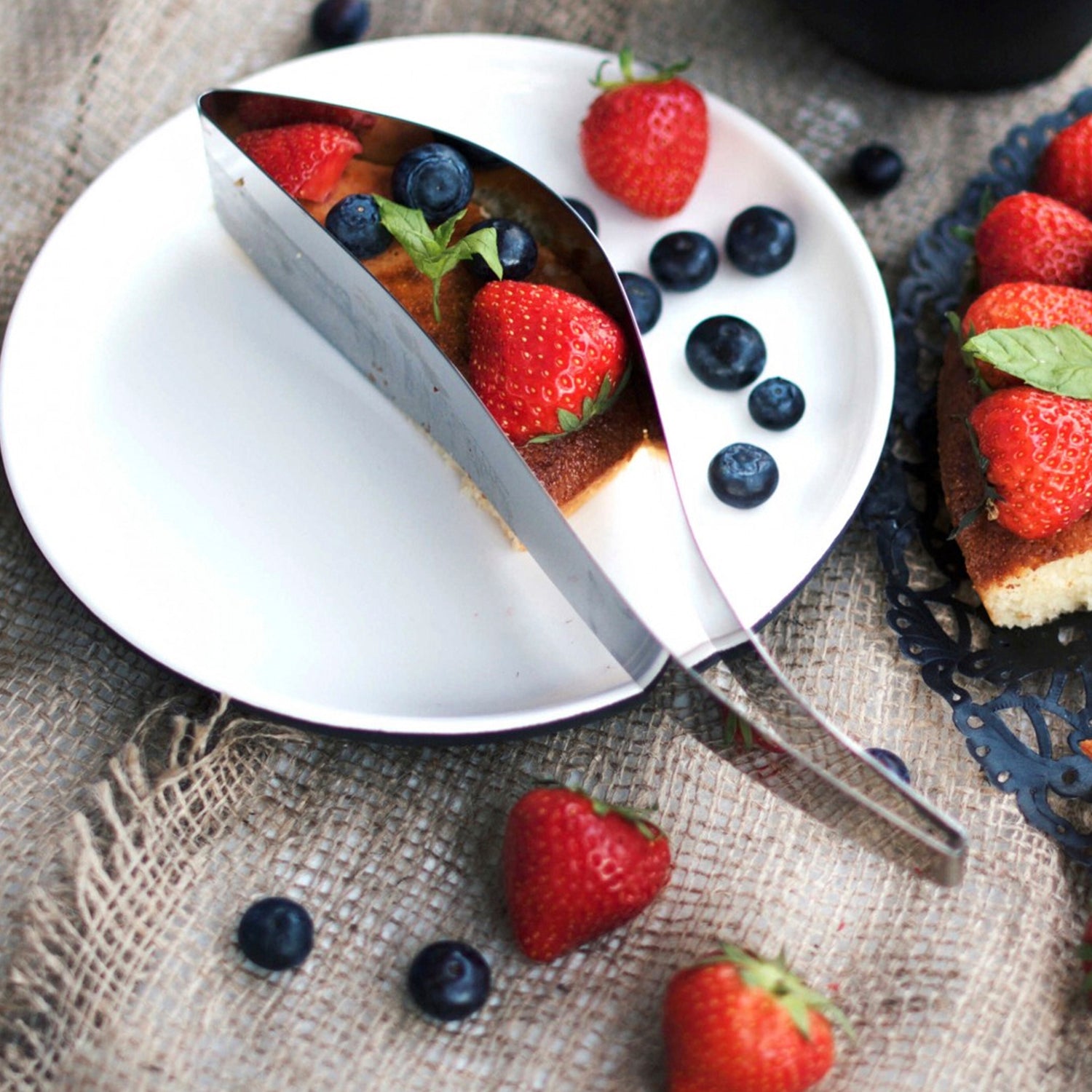 CUBIERTO PARA SERVIR TORTA