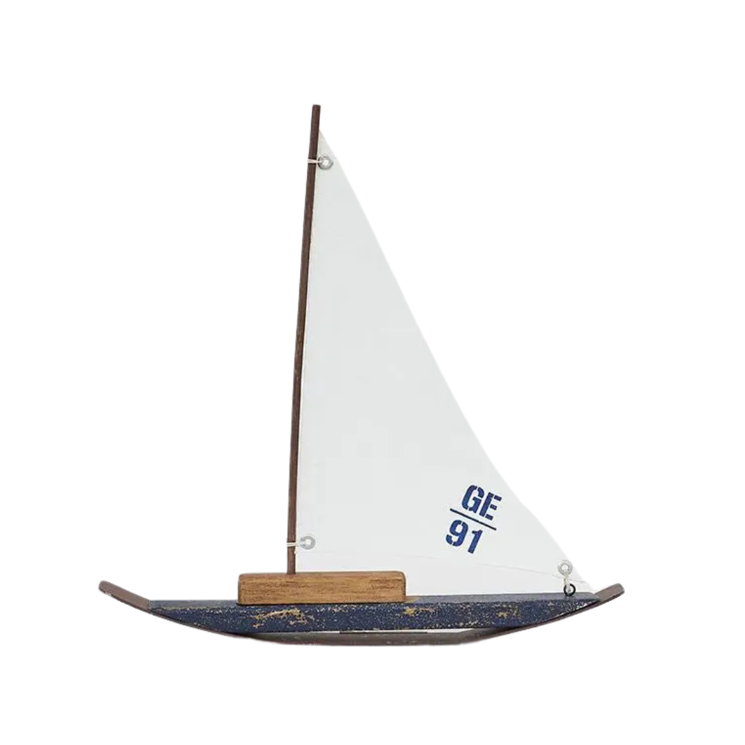 VELERO DE MADERA Y METAL PEQUEÑO