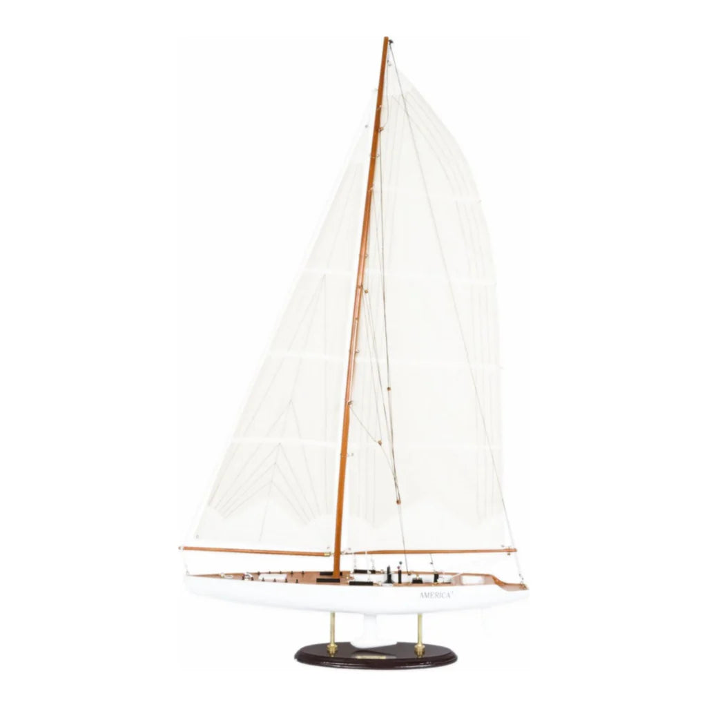 VELERO AMERICA III GRANDE